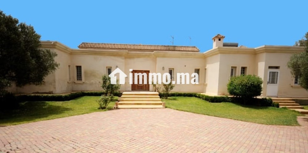 Av villa plain pied bouskoura sur 10520 m2 - Vente Immobilier - Autre - photo 2