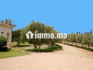 Av villa plain pied bouskoura sur 10520 m2 - Villa à vendre - Autre