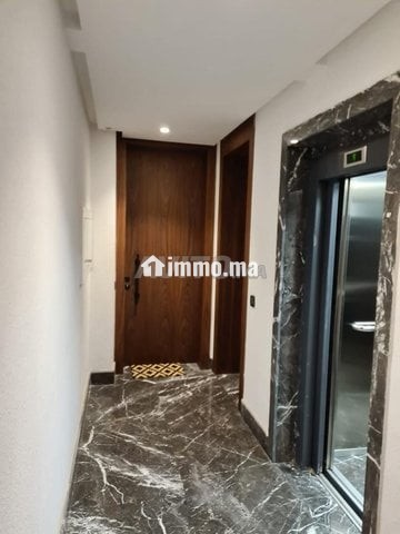 Luxueux studio non meublé à Ferme Bretonne (62m2) - Location Immobilier - Casablanca - photo 1
