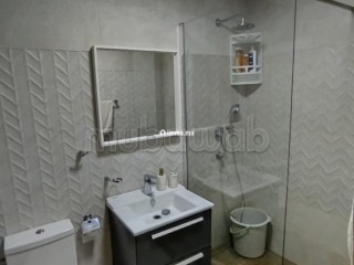Superbe appartement à louer à Mozart.
Surface de 129 m².
Bien meublé - Appartement à louer - Tanger