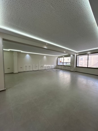 plateau-bureau-en-location-val-fleuri-big-0