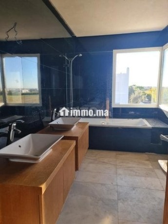 luxueuse-villa-a-vendre-a-fes-big-14