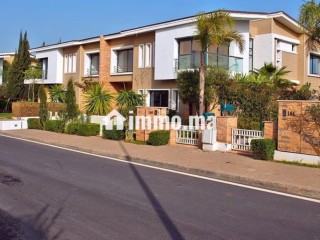 Villa premium – California Gold Bouskoura 4 chambr - Villa à vendre