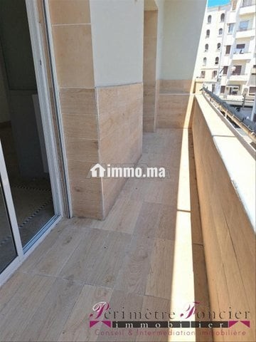 CENTRE VILLE JOLI APPT ART DECO A LOUER VIDE - Location Immobilier - Casablanca - photo 3