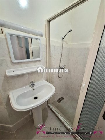CENTRE VILLE JOLI APPT ART DECO A LOUER VIDE - Location Immobilier - Casablanca - photo 6