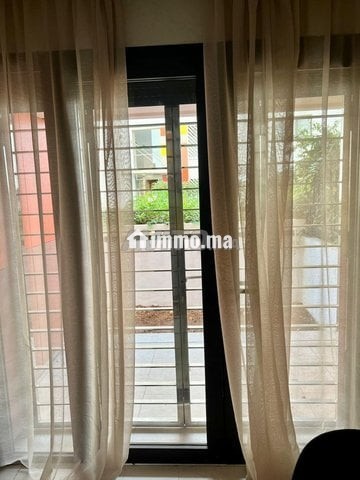 Très beau studio en RDC meublé à louer à CFC - Location Immobilier - Casablanca - photo 5