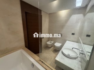 Appartement 190m² A LOUER à Souissi RABAT - Appartement à louer - Rabat
