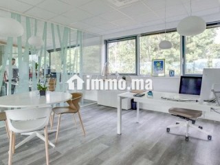 bureau-de-85m2-sur-av-de-fes