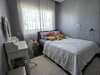Appartement à Vendre à La Gironde. 4 pièces. Avec ascenseur et terrasse - Appartement à vendre - Casablanca