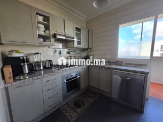 Appartement à Vendre à La Gironde. 4 pièces. Avec ascenseur et terrasse - Appartement à vendre - Casablanca