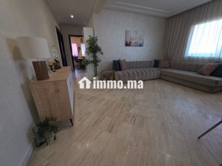 Appartement à Vendre à La Gironde. 4 pièces. Avec ascenseur et terrasse - Appartement à vendre - Casablanca