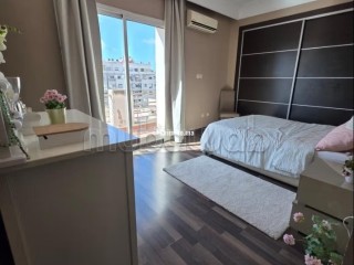 Appartement à Vendre à La Gironde. 4 pièces. Avec ascenseur et terrasse - Appartement à vendre - Casablanca