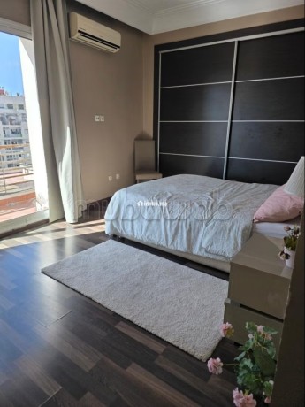 appartement-a-vendre-a-la-gironde-4-pieces-avec-ascenseur-et-terrasse-big-11
