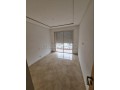vente-dun-bel-appartement-a-hay-massira-3-belles-chambres-prestation-de-conciergerie-air-conditionne-small-0
