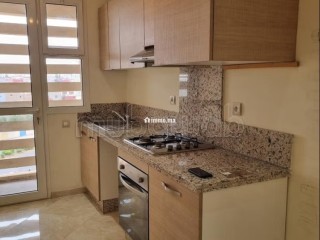 Vente d'un bel appartement à Hay Massira. 3 belles chambres. Prestation de conciergerie, air conditionné - Appartement à vendre - Agadir