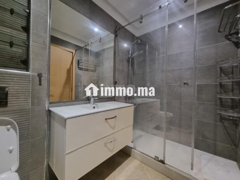 A louer: Superbe apppartement avec suite parental - Location Immobilier - Casablanca - photo 7