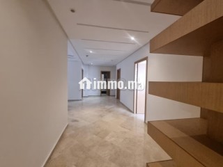 A louer: Superbe apppartement avec suite parental - Appartement à louer - Casablanca
