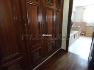 Splendide villa à vendre à Mandarona. 4 chambres. Jardin et terrasse - Villa à vendre - Casablanca