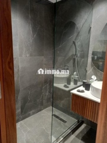 beau-studio-meuble-a-louer-a-maarif-les-princesses-big-8