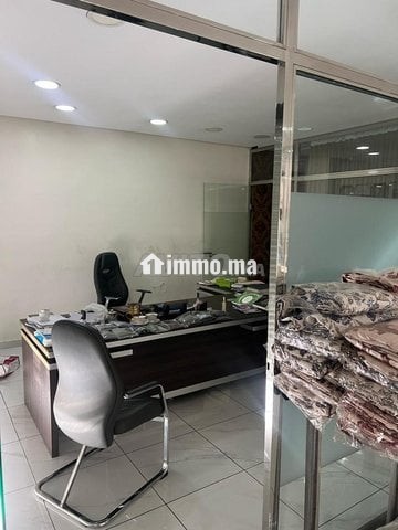Magasin 265 m² sur Boulevard Principal Derb Omar - Vente Immobilier - Casablanca - photo 1