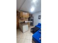 studio-meuble-meme-etrangers-serieux-maarif-centre-small-0