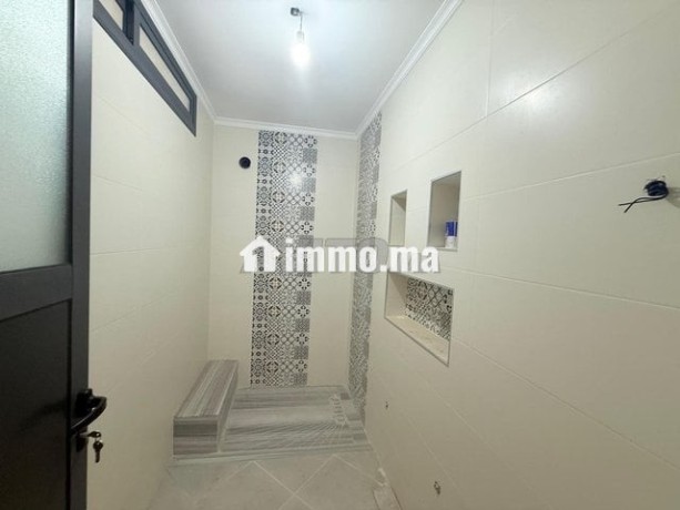 plateau-bureau-a-louer-big-3