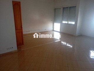 Location de bureau avec ascenseur garage - Bureau à louer - Casablanca