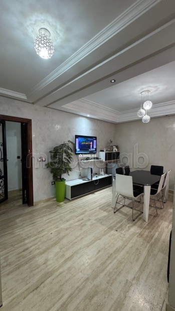 Vente d'un bel appartement à Hay Mabrouka. Superficie 76 m². Conciergerie à disposition, système de climatisation - Vente Immobilier - Marrakech - photo 1