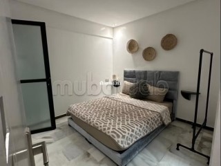 Location d'un appartement à Guéliz. 6 pièces confortables. Places de stationnement et terrasse - Appartement à vendre