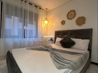 Location d'un appartement à Guéliz. 6 pièces confortables. Places de stationnement et terrasse - Appartement à vendre