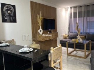 Location d'un appartement à Guéliz. 6 pièces confortables. Places de stationnement et terrasse - Appartement à vendre