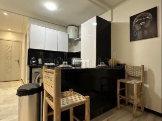 Location d'un appartement à Guéliz. 6 pièces confortables. Places de stationnement et terrasse - Appartement à vendre