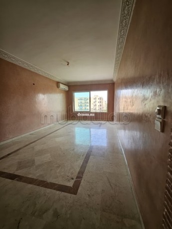 appartement-109-m2-a-renover-au-coeur-de-gueliz-big-8