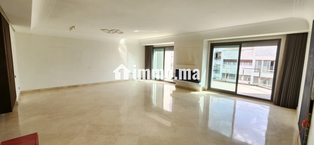 Bel Appart avec terrasses plein Gauthier vue dégag - Location Immobilier - Casablanca - photo 3