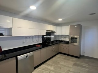 Duplex avec jardin en résidence avec piscine ville verte - Appartement à louer - Autre