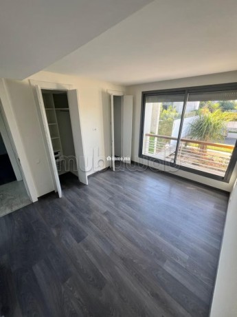 duplex-avec-jardin-en-residence-avec-piscine-ville-verte-big-5