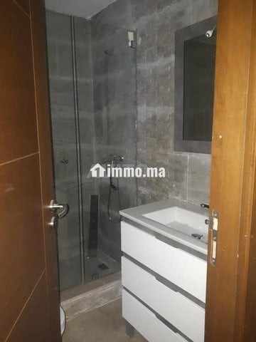 Appartement à louer 100 m² à Casablanca - Location Immobilier - Casablanca - photo 4