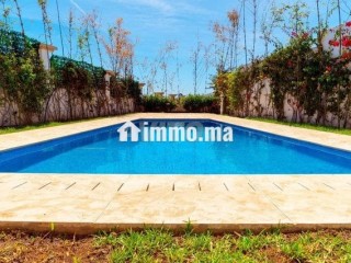 villa-avec-piscine-privee