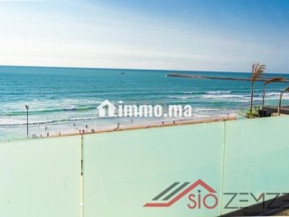 magnifique-appartement-meuble-immeuble-vue-surmer