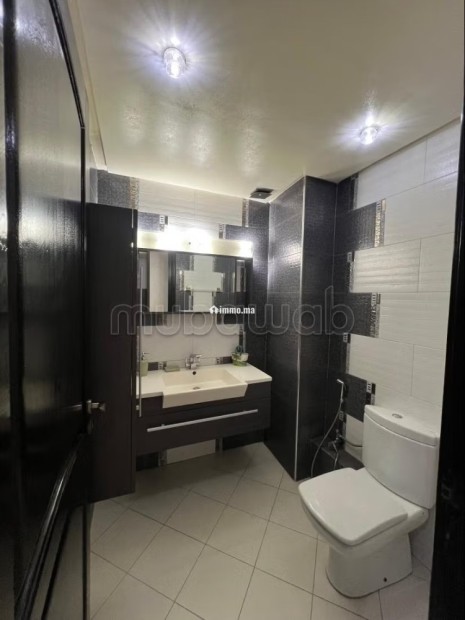 Superbe appartement à louer à Maârif. 5 pièces. Bien meublé - Location Immobilier - Casablanca - photo 3