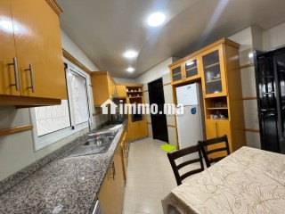 Superbe appartement à louer à Maârif. 5 pièces. Bien meublé - Appartement à louer - Casablanca