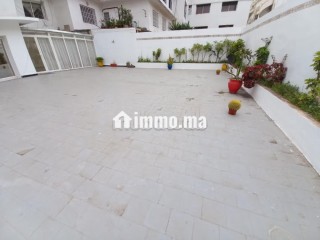 À louer appartement avec grande terrasse a maarif - Appartement à louer - Casablanca