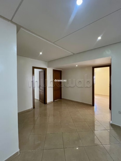 Très bel appartement en location à Mimosas. 3 belles chambres. Porte blindée et résidence sécurisée - Location Immobilier - Autre - photo 2