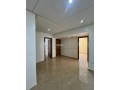 tres-bel-appartement-en-location-a-mimosas-3-belles-chambres-porte-blindee-et-residence-securisee-small-1