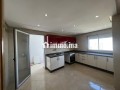 tres-bel-appartement-en-location-a-mimosas-3-belles-chambres-porte-blindee-et-residence-securisee-small-2