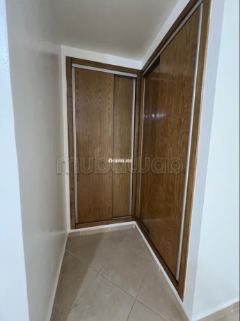 tres-bel-appartement-en-location-a-mimosas-3-belles-chambres-porte-blindee-et-residence-securisee-big-5
