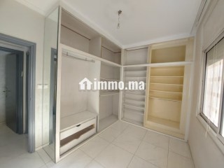 Appartement à louer avec Terrasse Maani Mers Sultan 4 Chambres 2 Sdb - Appartement à louer - Casablanca