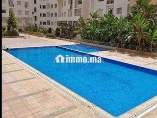un-belle-appartement-avec-piscine