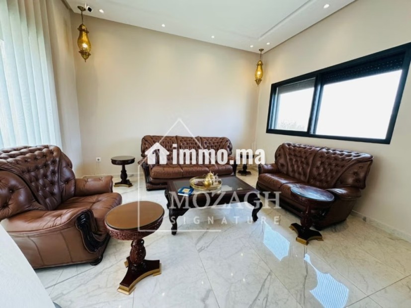 Petite villa 3 chambres sur résidence sécurisée - Location Immobilier - Dar Bouazza - photo 6