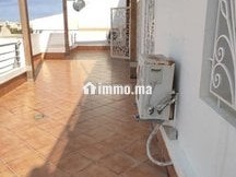 Un appartement avec une magnifique terrasse - Appartement à louer - Rabat